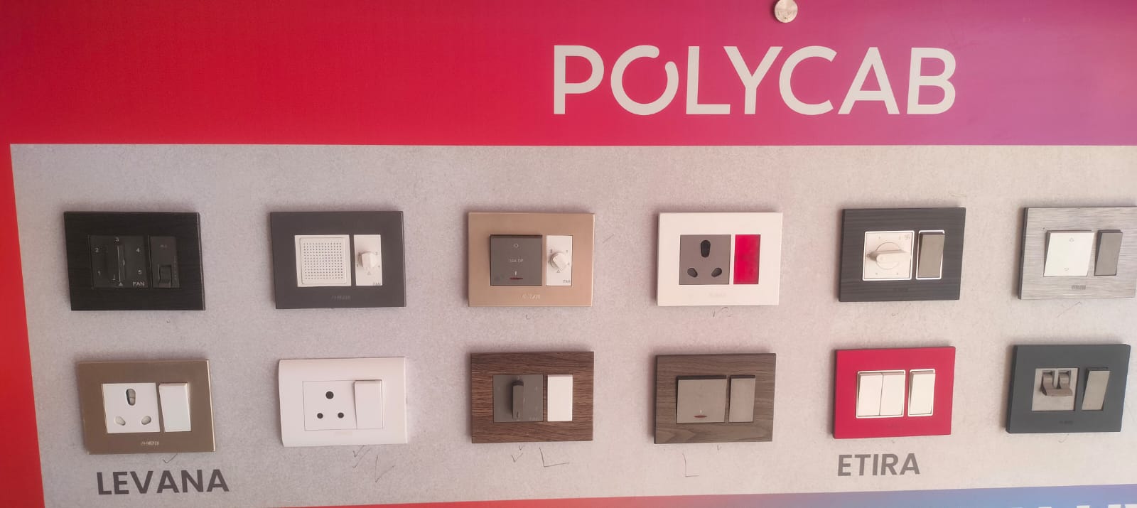 Polycab modular switches display